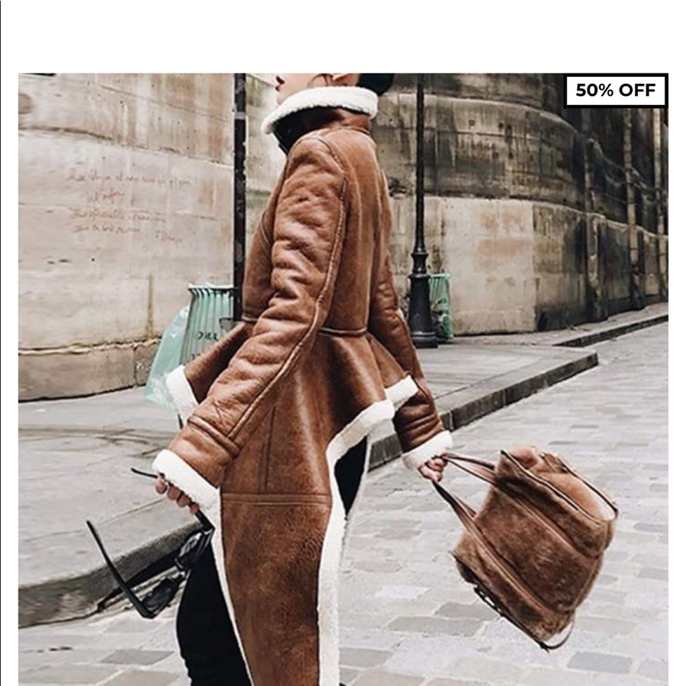 Irregular turtle neck coat - Picture 10 of 15